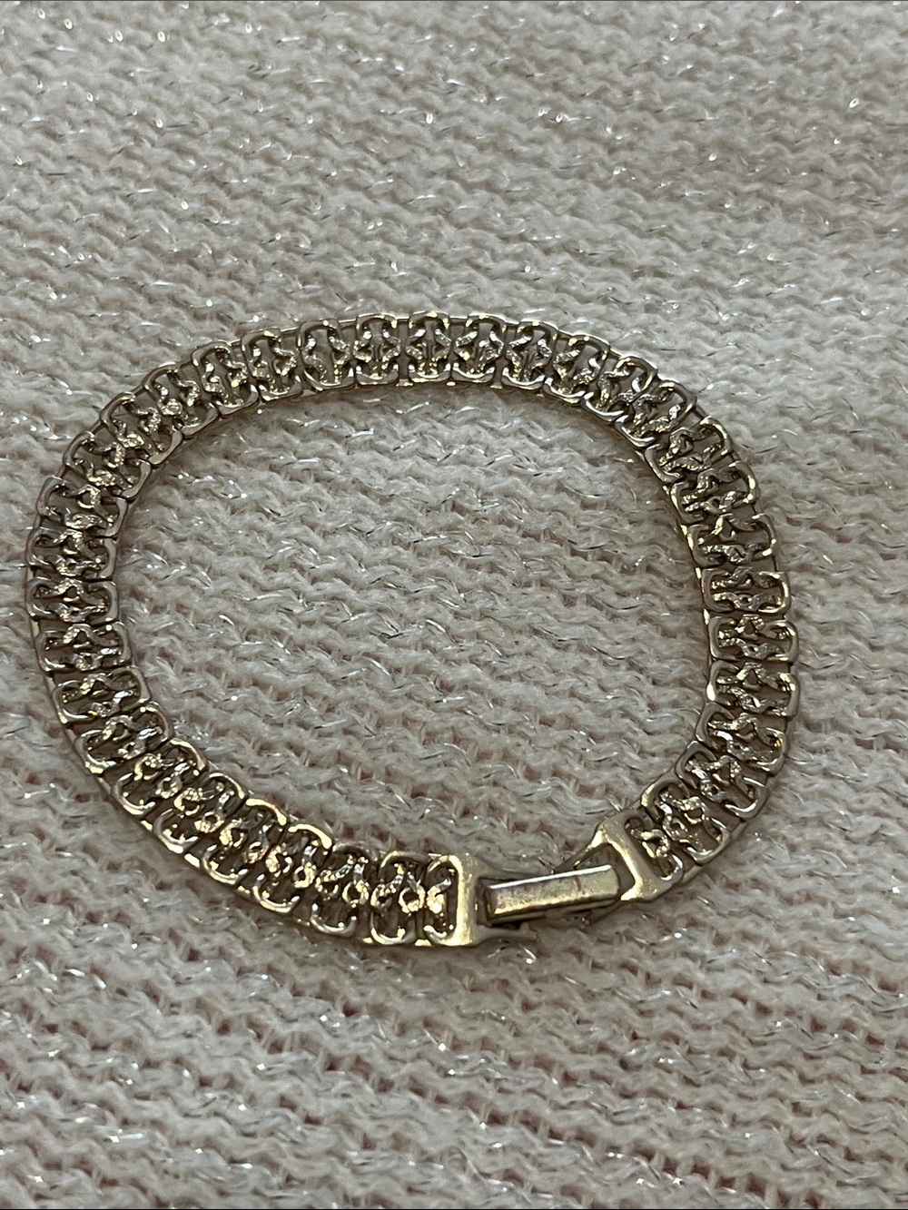 Gold Tone Chain Bracelet - Textured Link Design